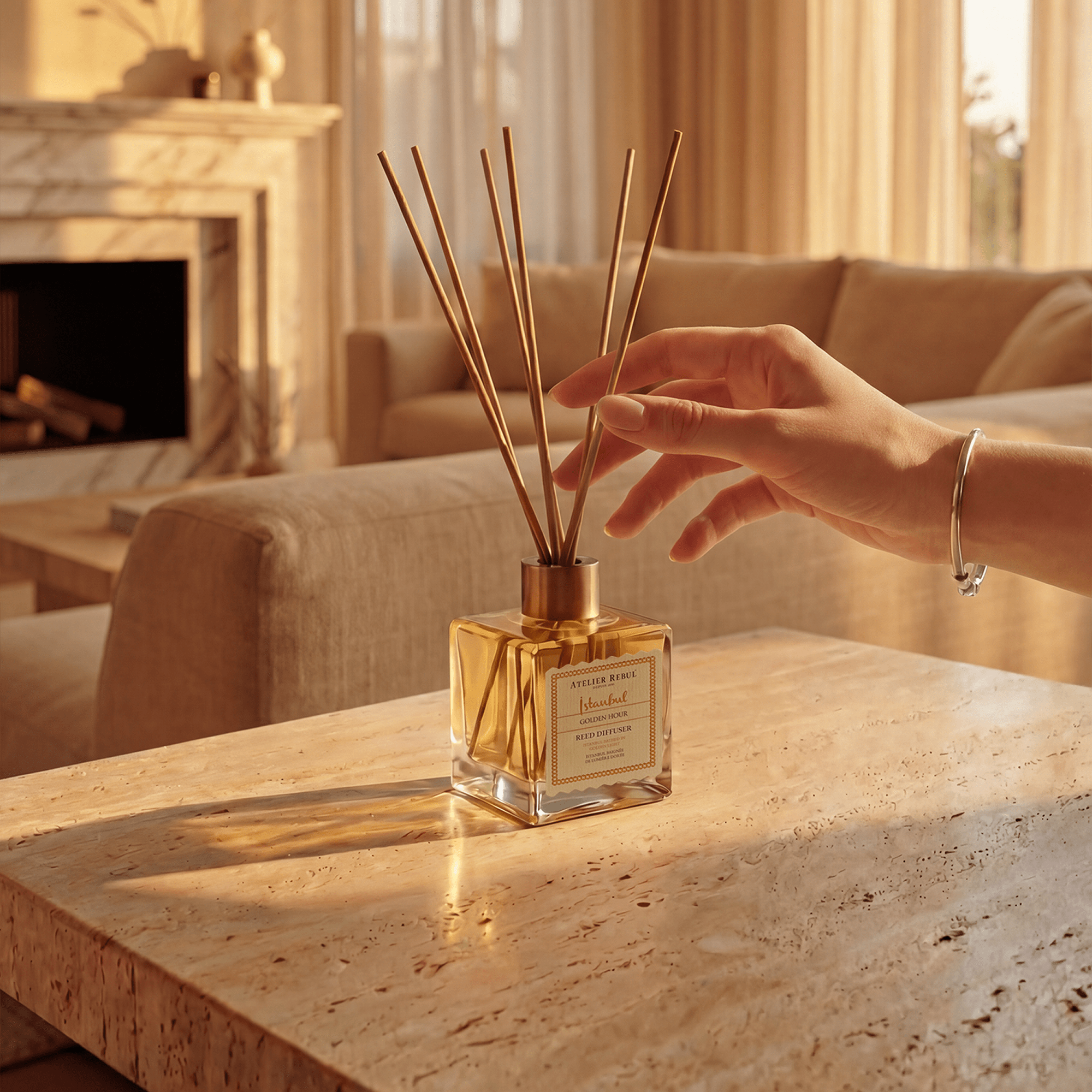 Istanbul Golden Hour Geurstokjes 120ml - Atelier Rebul